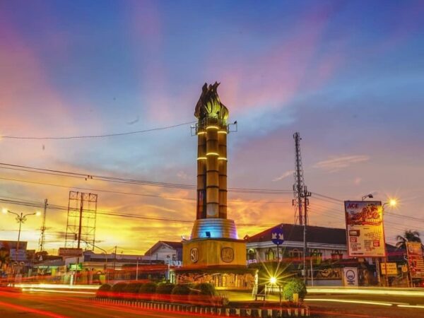 TRAVEL BANDUNG - CILACAP